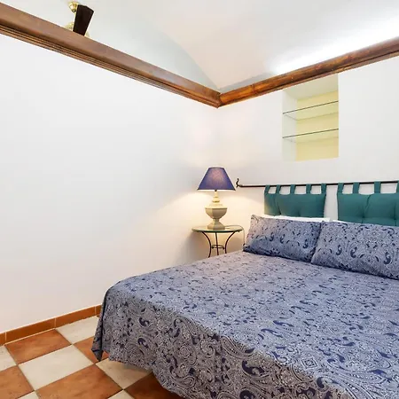 Campitelli 9 - Loft In Ancient * Rome