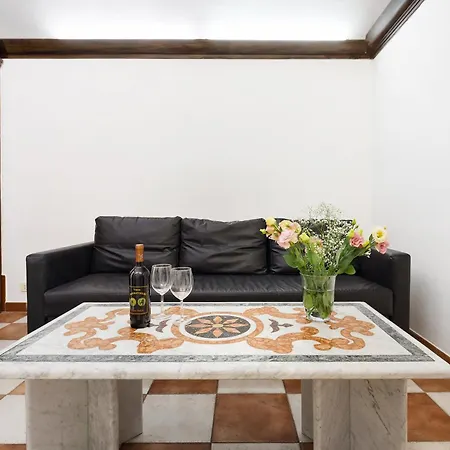 Campitelli 9 - Loft In Ancient Apartment