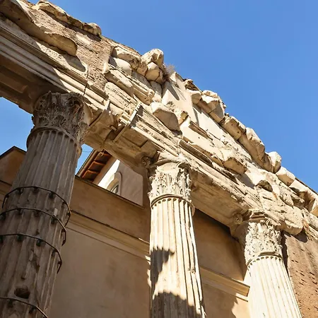 Campitelli 9 - Loft In Ancient Apartman *